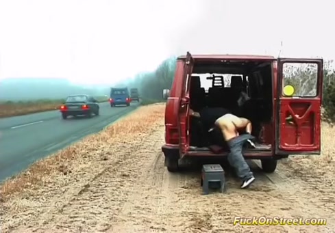 Je suis une pute pour la bite je veux être utilisé pour cela
