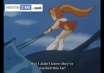 Baiser la brune dans la cuisine, bébé