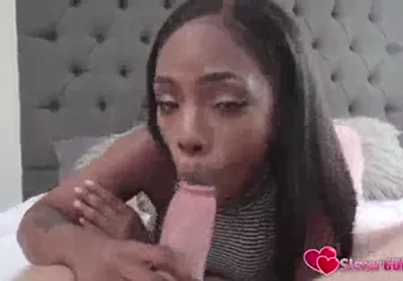 Ma copine aux gros sabots et aux courbes généreuses sest fait enculer par une bande de voyous dans la rue.