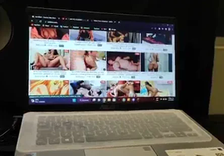 Big titted babe with specs deepthroats cock, or