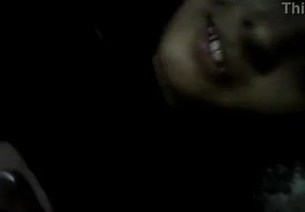 Baise-moi comme si tu étais un marteau-piqueur, salope