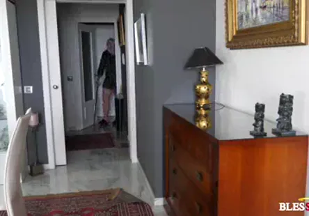 Ava taylor a besoin dune grosse bite, tout de suite