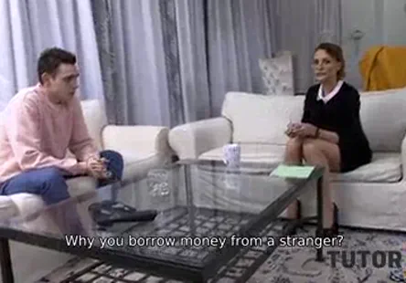 Adolescente blonde chaude jouant avec sa chatte sur snapchat.