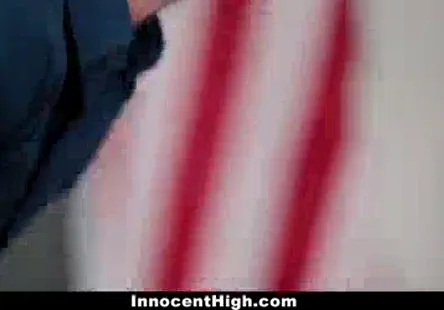 Une collection de mille baises de gorge incroyables.