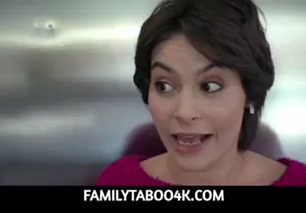 Ma femme baisée devant mon meilleur ami.