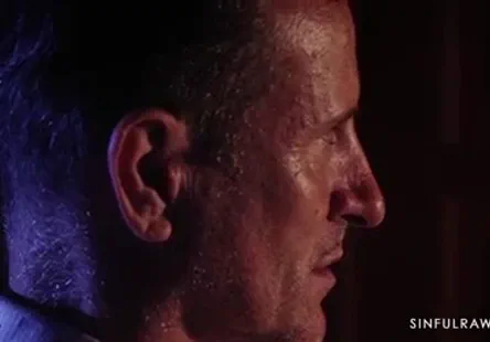 Elle adore sucer des bites trop sexy